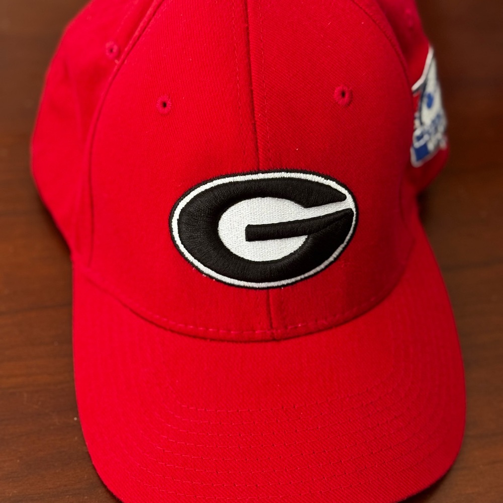 Official UGA 2001 Music City Bowl Nike Hat